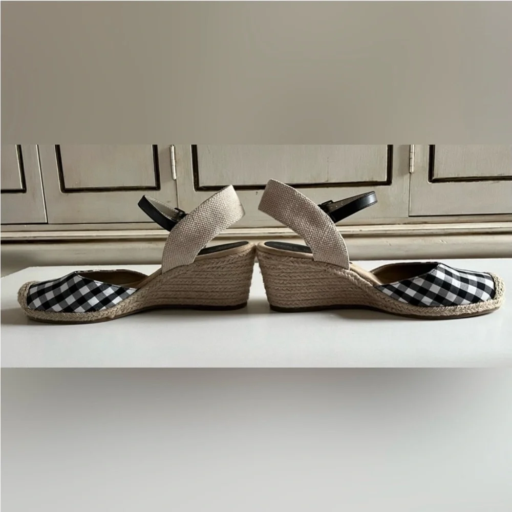 ANNE KLEIN IFLEX WEDGE SANDALS WOMENS SIZE 9M -black & white gingham check
